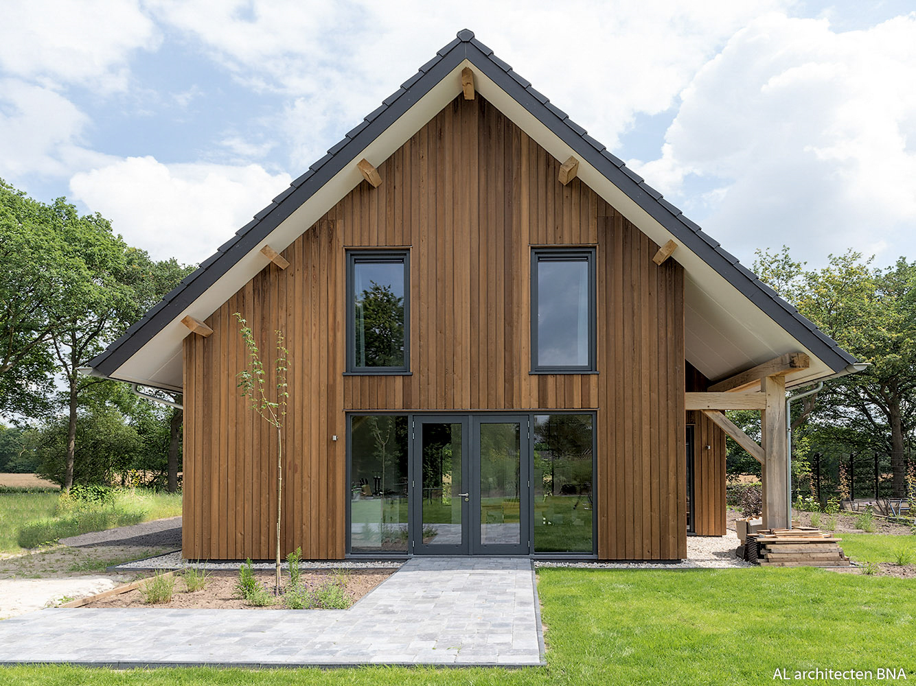 Nieuwbouw landelijke schuurwoning in Nieuwehorne